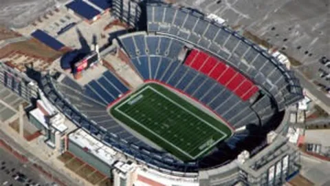 2025年苏格兰足球先生花落麦克托米奈